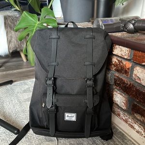 Herschel Backpack Little America Mid